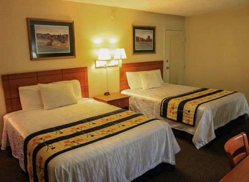 Vacation Inn Феникс Экстерьер фото